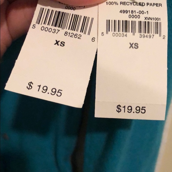 2 Gap kids long sleeve shirts - Picture 7 of 7